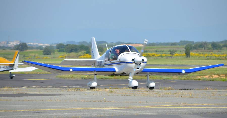 Agde - La ligue contre le cancer organise des balades aériennes grâce à l'Aéroclub