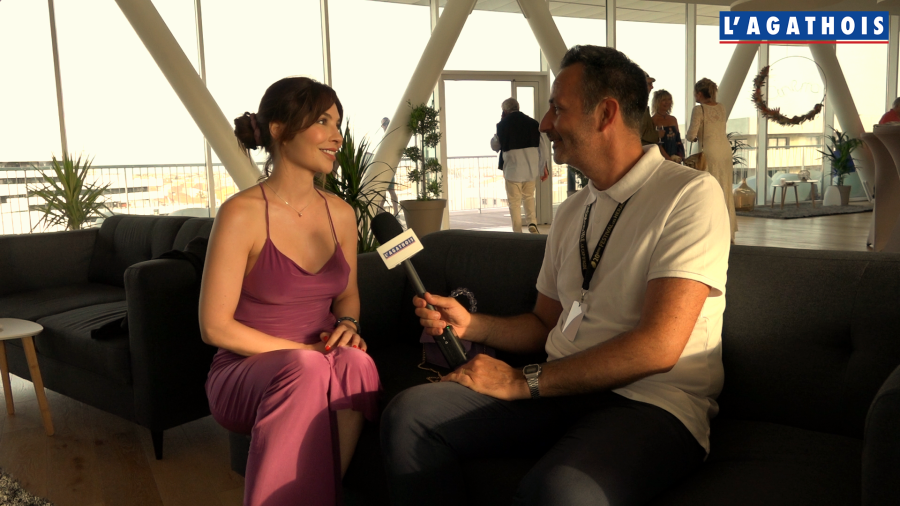 Cap d'Agde - Entretien avec Alix Bénézech, actrice aux côtés de Tom Cruise !