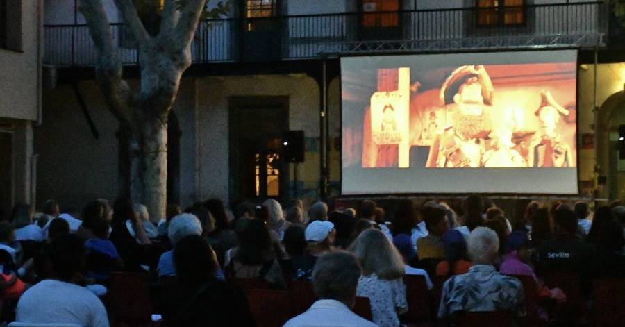 Agde - Première soirée du cinéma en plein air au Musée Agathois