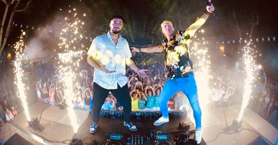 Bessan - DJ Cassou clôture la fête de Bessan avec son show Extravaganza ce soir