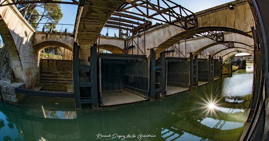 Vias - Visite guidée du canal du midi et des ouvrages du Libron à Vias