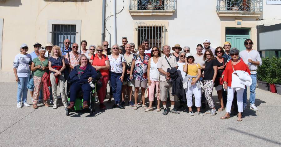 Pézenas - Le Centre Social a navigué de Pézenas sur l'Etang de Thau