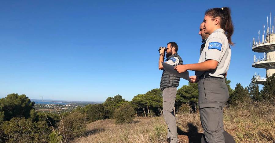Agde - Les gardes du littoral de la Communauté d'Agglomération Hérault Méditerranée en patrouille