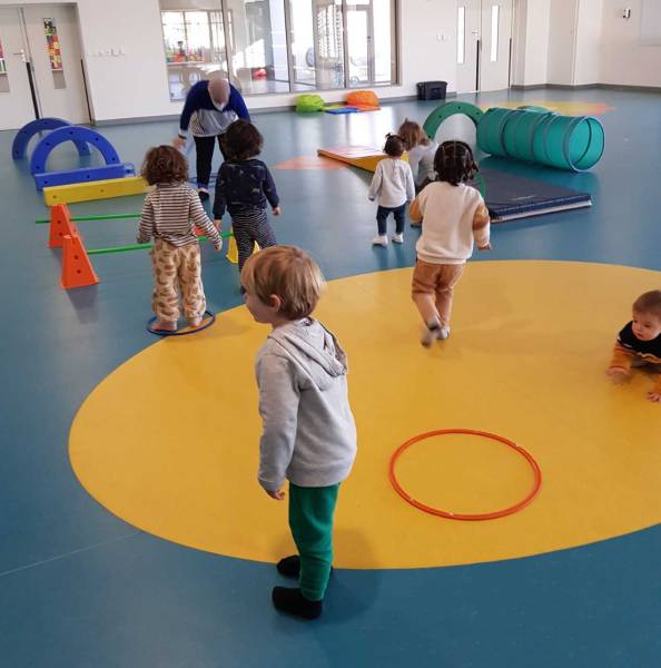 Bessan - Des ateliers à l'école Bégou pour favoriser les liens des familles sans mode de garde