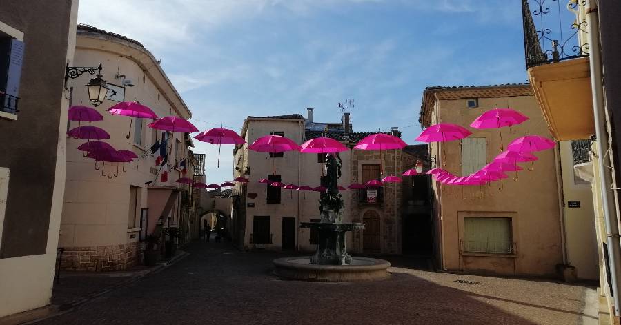 Pomérols - La ville de Pomérols aux couleurs d'Octobre Rose