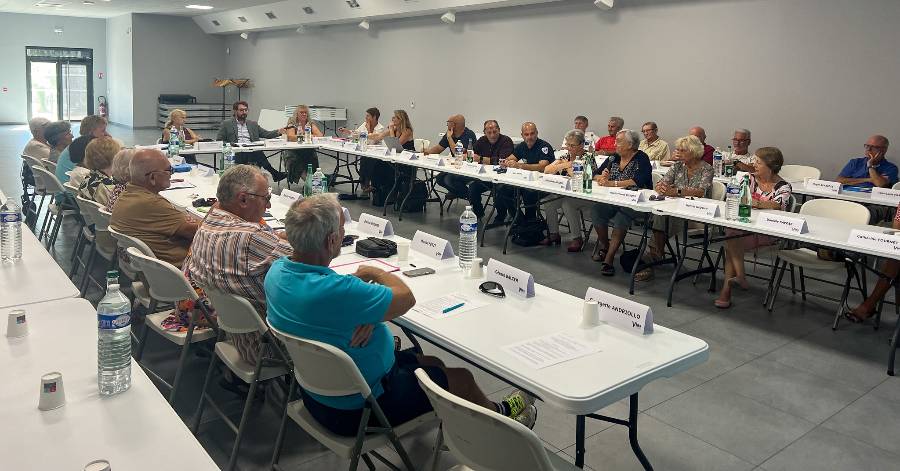 Vias - Le Conseil des Sages s'est réuni à la Halle des Sports Jean Raynaud