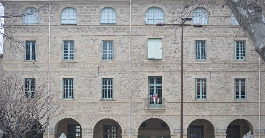 Pézenas - La ville de Pézenas soutient Montpellier 2028 !