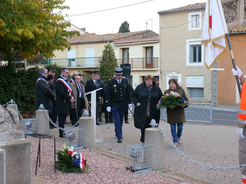 Bessan - Le 5 décembre honoré par le monde patriotique réuni au monument du Souvenir