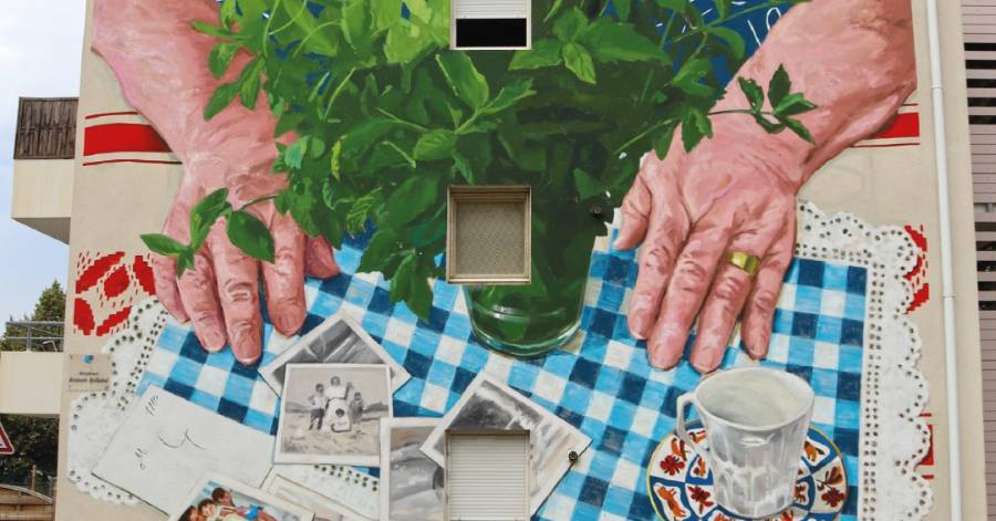 Pézenas - Inauguration de la fresque Màs allà de la mesa à la résidence Romain Rolland, ce 28 septembre !