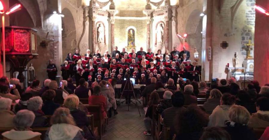 Bessan - Les chants de Noël résonnent avec la Tucarella et ses invités en l'église Saint-Pierre