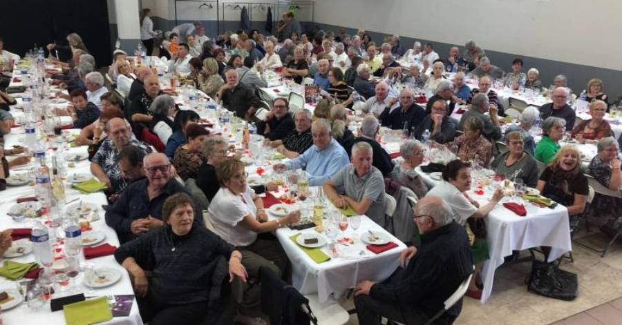 Bessan - Les aînés bessanais invités à s'inscrire au repas annuel de la Ville et du Ccas