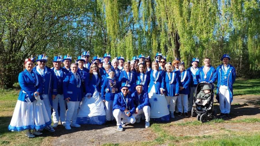 Bessan - Une nouvelle girouette de l'amitié dévoilée à Barvaux avec la signature du jumelage