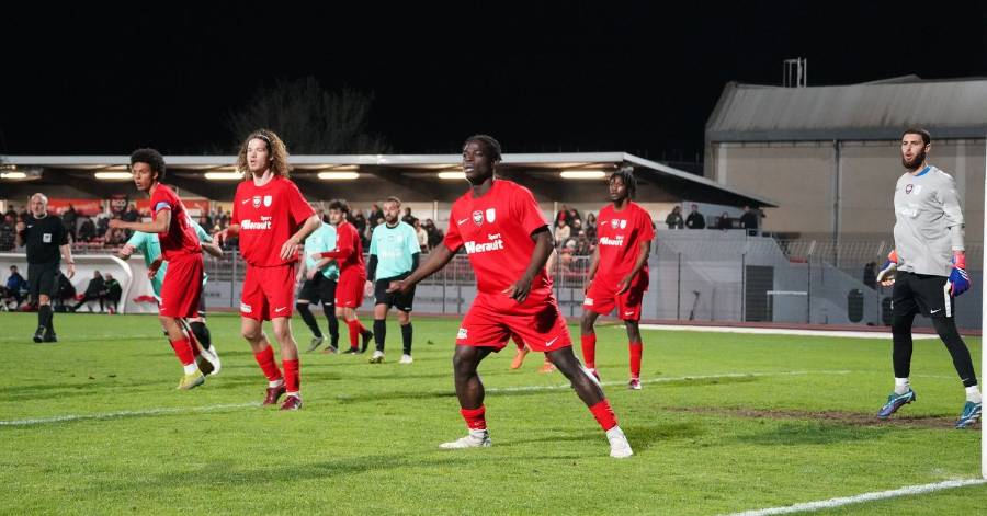 Football Agde - Le RCO Agde vise le triplé en Coupe de l'Hérault : une semaine décisive en demi-finales !